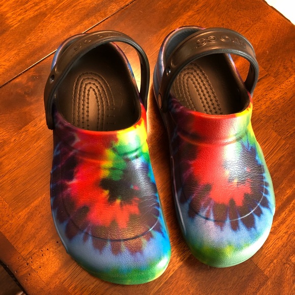 crocs sale tie dye
